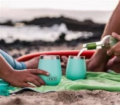 YETI - Rambler 10 Oz Wine Tumbler(with Lid), Stainless 17 YETI - Rambler 10 Oz Wine Tumbler(with Lid), Stainless -Sikkerhetsutstyr Salg 8nxw c6