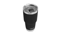 YETI - Rambler 30 Oz Tumbler, Black -Sikkerhetsutstyr Salg L Main Black Expanded Q Magslider Lid 30z 74696e58 783d 412d a034 4be637774e41 1024x1024 2x